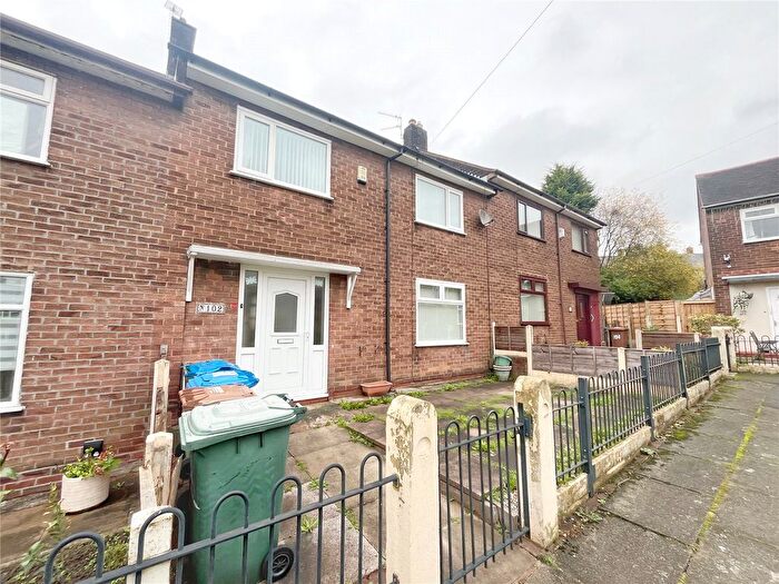 3 Bedroom Terraced House For Sale In Rowrah Crescent, Middleton, Manchester, M24
