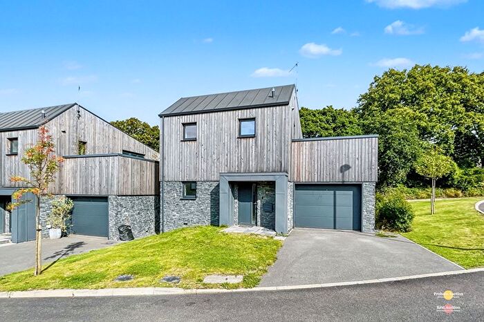 3 Bedroom Detached House For Sale In The Green, Goldenbank, Falmouth, Cornwall, TR11