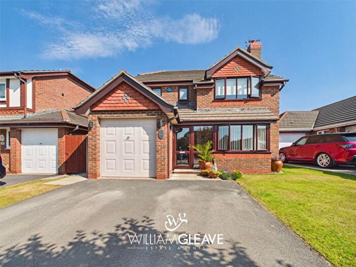 4 Bedroom Detached House For Sale In Plas Penrhyn, Penrhyn Bay, Llandudno, Conwy, LL30