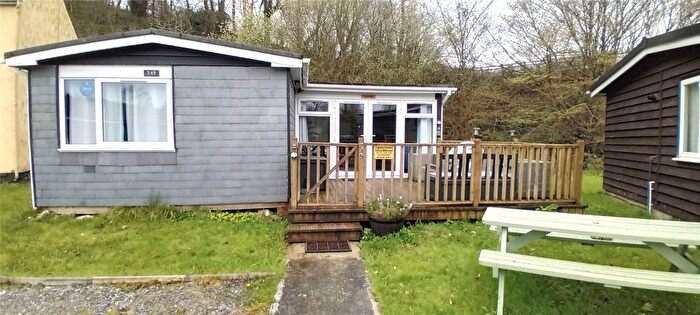3 Bedroom Bungalow For Sale In Caeathro, Caernarfon, Gwynedd, LL55