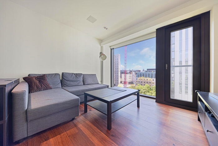 2 Bedroom Flat To Rent In Roman House, Wood Street, EC2Y