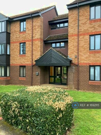 1 Bedroom Flat To Rent In Burgoyne Court, Potton, Sandy, SG19
