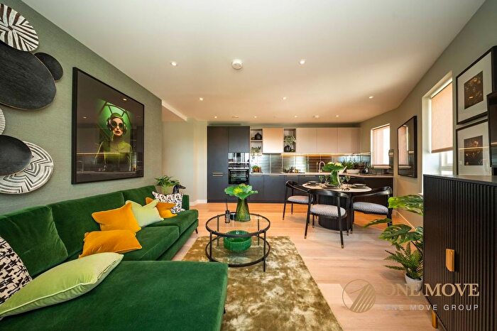 2 Bedroom Flat To Rent In Azure House, Clarendon, London, N8