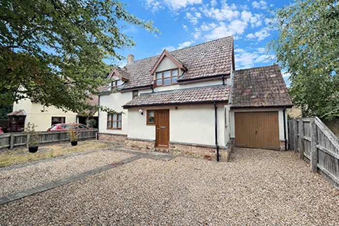 4 Bedroom Detached House For Sale In High Street, Stretham, Ely, CB6