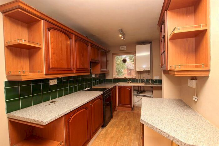 2 Bedroom Maisonette To Rent In Denville Road, Blackburn BB2