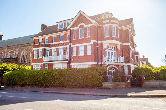 2 Bedroom Flat To Rent In Eastern Esplanade, Margate, CT9