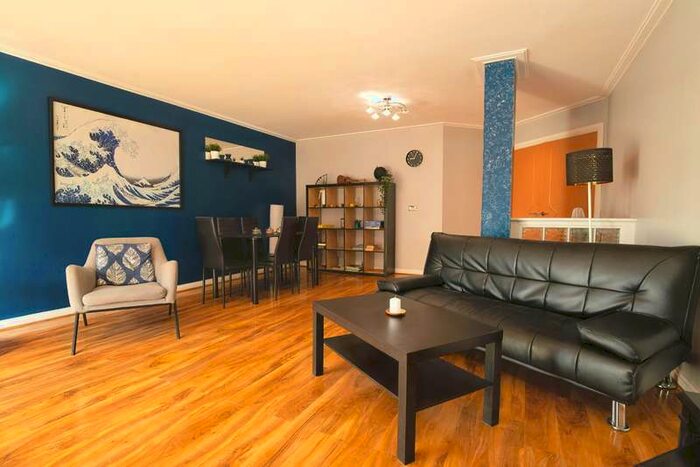 2 Bedroom Apartment To Rent In Lynton Court, Century Wharf, CF10