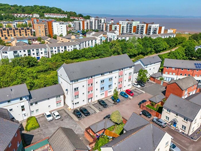 2 Bedroom Apartment To Rent In Guillemot Road, Portishead, Bristol, Somerset, BS20
