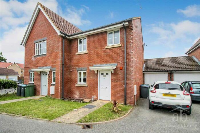 3 Bedroom Semi-Detached House To Rent In Crooked Creek Road, Rendlesham, Woodbridge, IP12