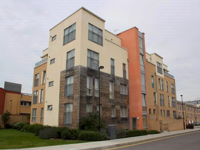 2 Bedroom Flat To Rent In Fortune Avenue, Edgware, HA8