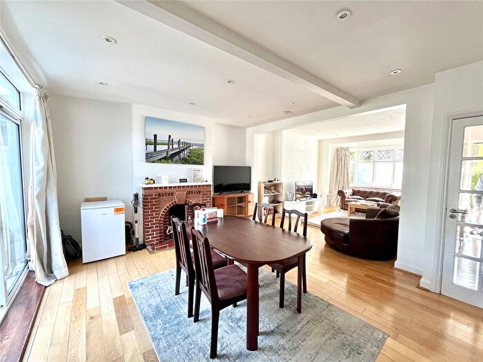 4 Bedroom Terraced House To Rent In Princes Gardens, West Acton, London, W3