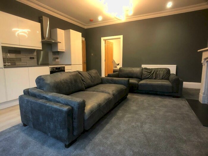 1 Bedroom Apartment To Rent In Alderson Road, Harrogate, North Yorkshire, HG2