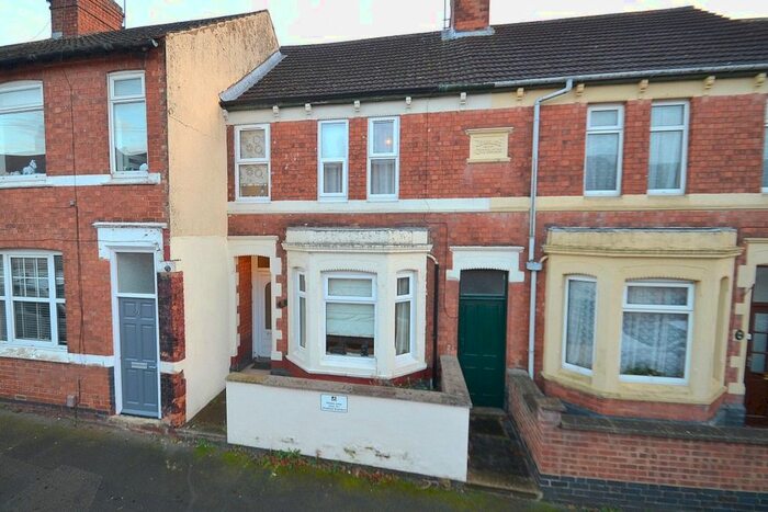 3 Bedroom Terraced House To Rent In Pollard Street, Kettering, Northamptonshire, NN16