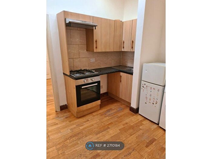 1 Bedroom Flat To Rent In London, London, E2