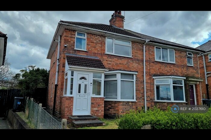 3 Bedroom Semi-Detached House To Rent In Sandmere Road, Birmingham, B14