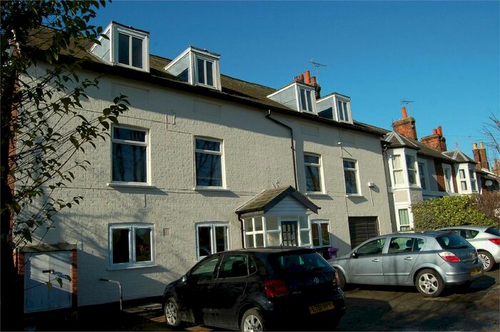 2 Bedroom Flat To Rent In Bedford Road, Hitchin, SG5