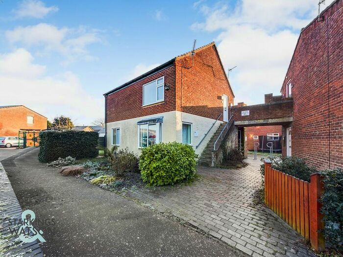 1 Bedroom Flat To Rent In Jubilee Walk, Poringland, Norwich, NR14