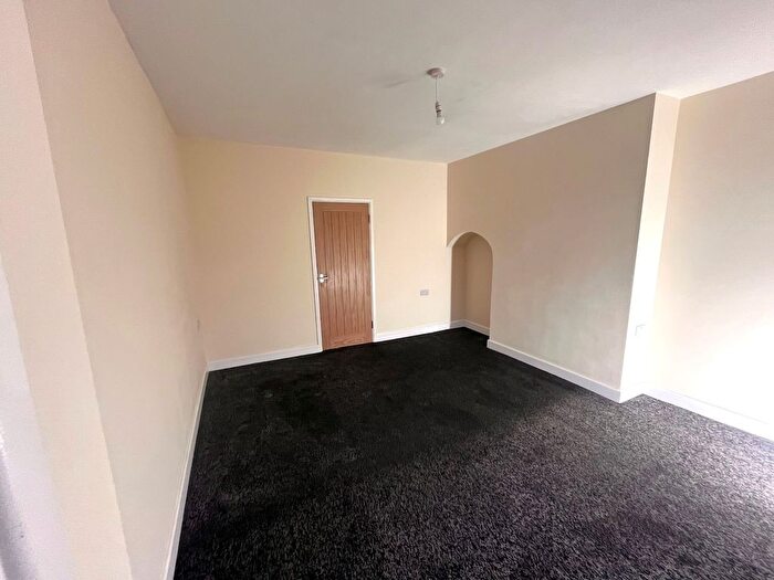 3 Bedroom Terraced House To Rent In The Avenue, Doncaster, DN5