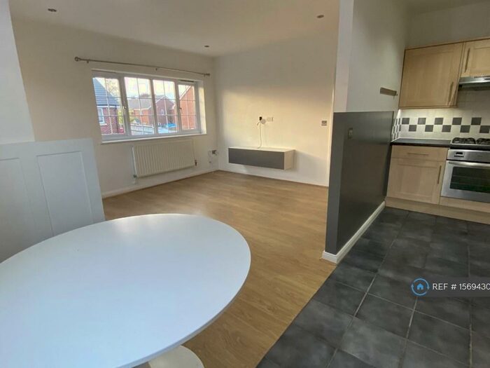 2 Bedroom Flat To Rent In Clumber Court, Ratby, Leicester, LE6