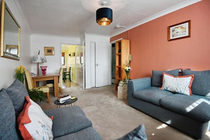 2 Bedroom Flat For Sale In Robingoodfellows Lane, March, Cambs, PE15