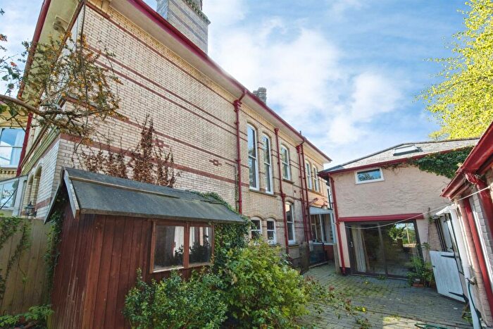 5 Bedroom Terraced House For Sale In Park Road, Tiverton, EX16
