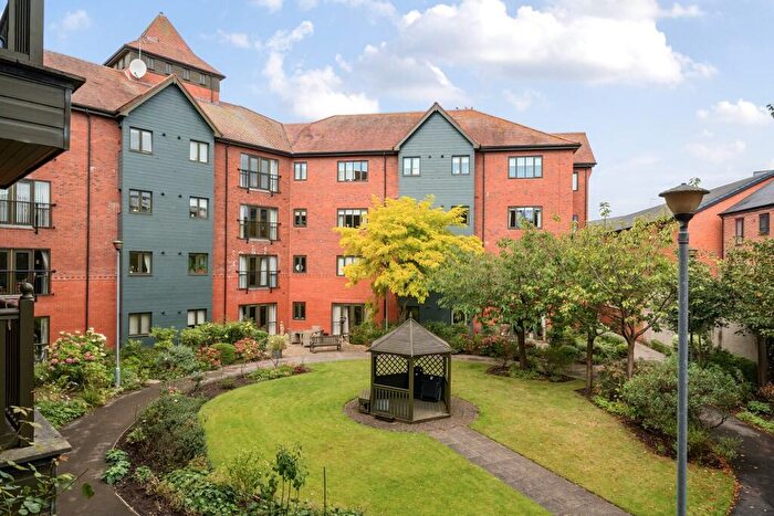 2 Bedroom Retirement Property For Sale In Brook Street, Chester, CH1