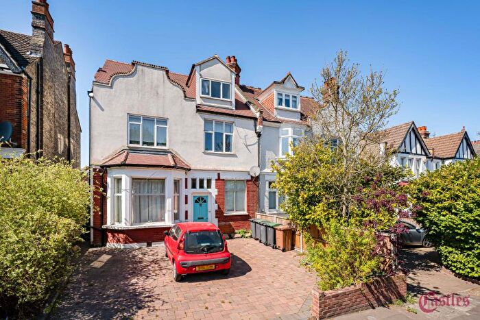 2 Bedroom Flat To Rent In Alexandra Park Road, Muswell Hill, N10