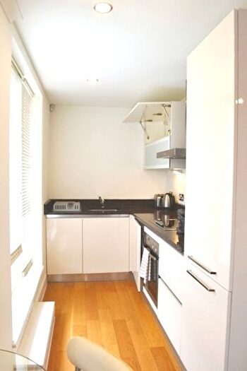 1 Bedroom Flat To Rent In Redmans Road, London, E1