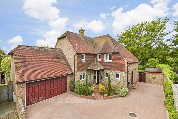 5 Bedroom Detached House For Sale In Wotton Court, St Nicholas At Wade, Birchington, Kent, CT7