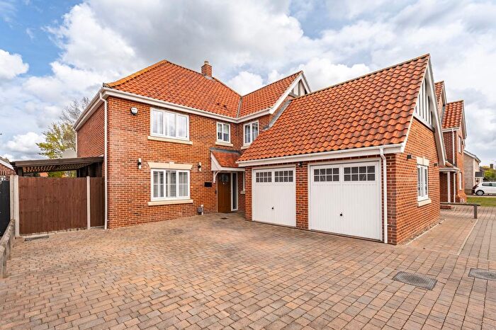 4 Bedroom Detached House For Sale In Newstead Gardens, Blofield, NR13