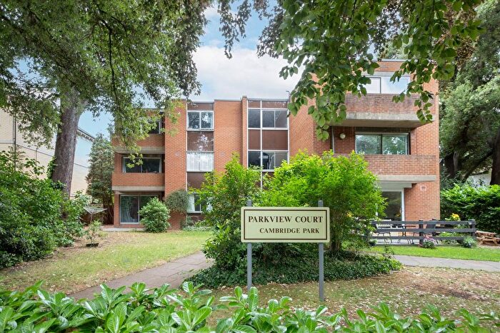 1 Bedroom Flat To Rent In Cambridge Park, East Twickenham, TW1