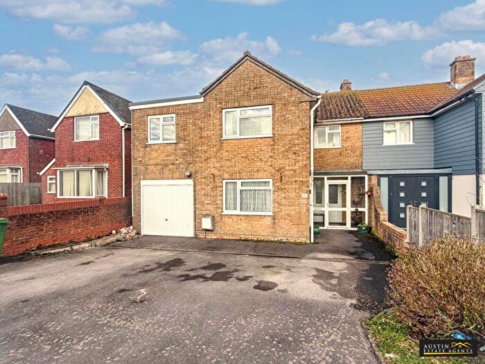 5 Bedroom House For Sale In Lanehouse Rocks Road, Lanehouse, Weymouth, Dorset, DT4