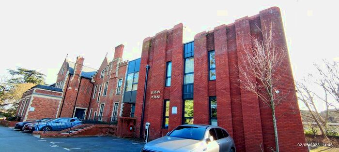 1 Bedroom Flat To Rent In Nixey Close, Slough, SL1