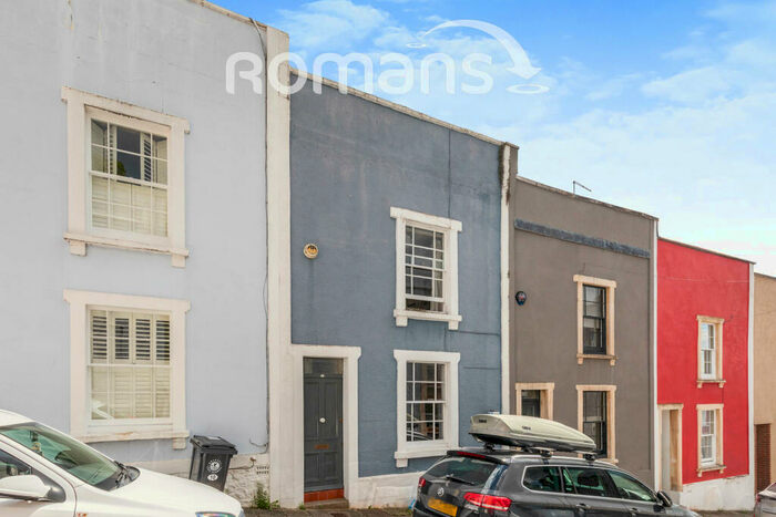 2 Bedroom Terraced House To Rent In Church Lane, BS8