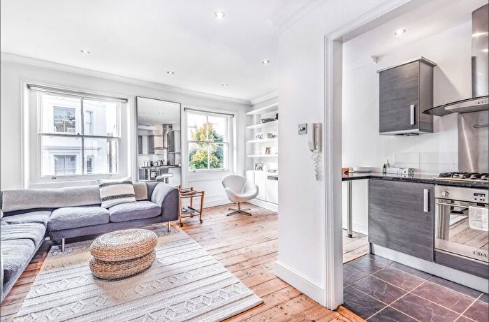 1 Bedroom Flat To Rent In Dawson Place, Bayswater, London, W2