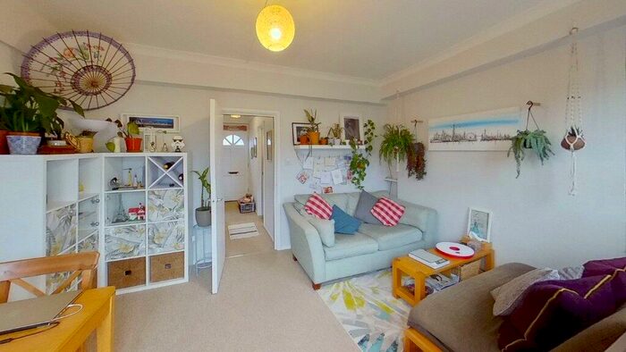 2 Bedroom Apartment To Rent In Milk Yard, London, E1W