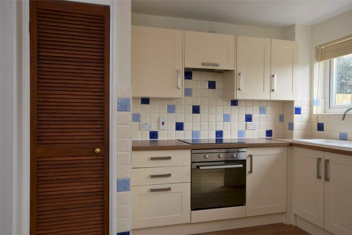 2 Bedroom End Of Terrace House To Rent In Bakers Piece, Witney, Oxfordshire, OX28