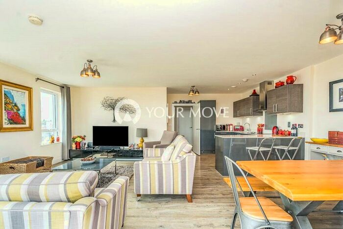 3 Bedroom Penthouse To Rent In Pegasus Way, Gillingham, Kent, ME7