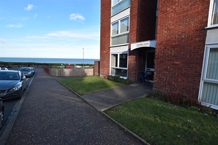 2 Bedroom Flat For Sale In Alfred Road, Cromer, NR27