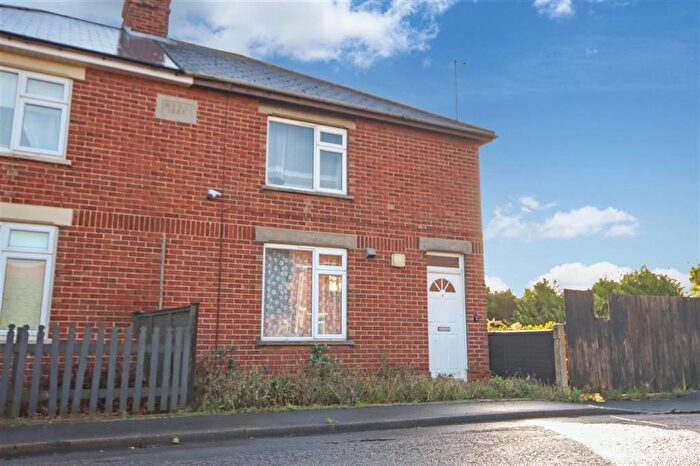3 Bedroom Semi-Detached House For Sale In Goodens Lane, Newton-in-the-Isle, Wisbech, PE13