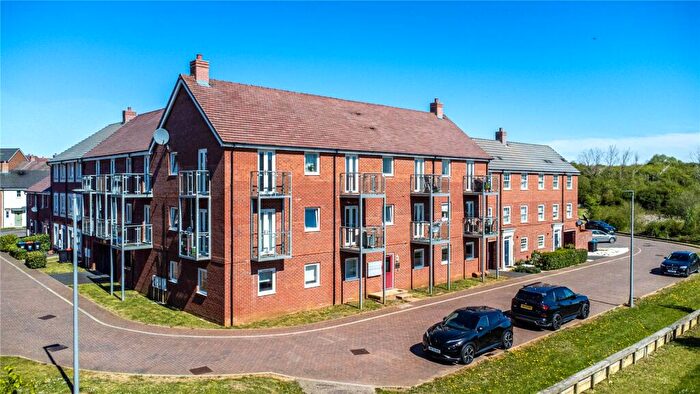 2 Bedroom Apartment For Sale In Honduras Gardens, Newton Leys, Bletchley, MK3