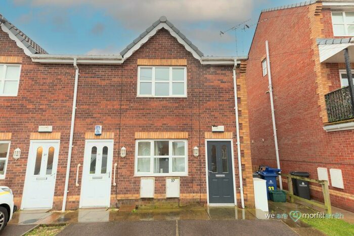 1 Bedroom Apartment For Sale In Windsor View, New Rossington, DN11