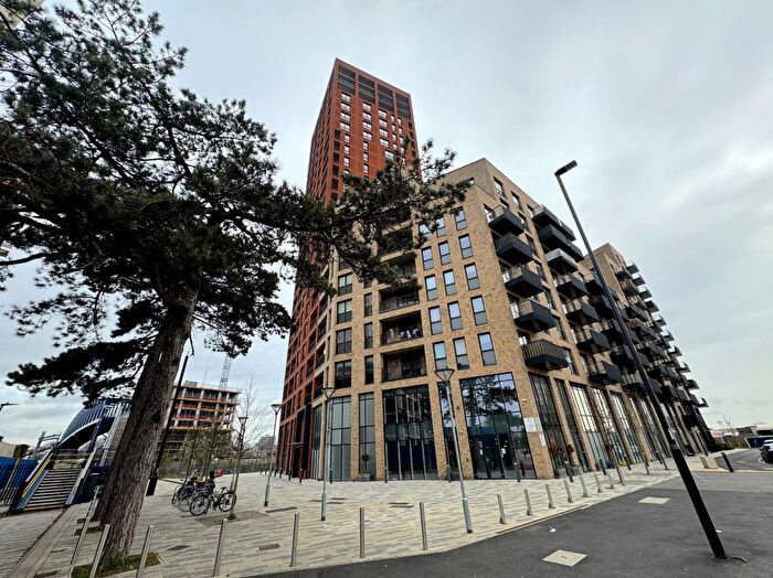 1 Bedroom Flat To Rent In Ashwell House, Healum Avenue, Southall, Greater London, UB2