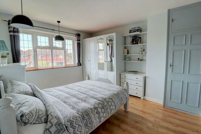 5 Bedroom Semi-Detached House For Sale In Ashley Drive, Penn, High Wycombe, HP10