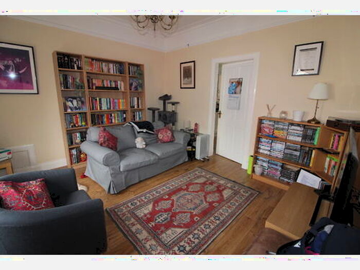 1 Bedroom Flat To Rent In John Street, Penicuik, EH26