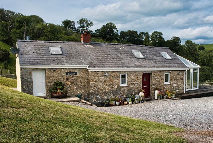 2 Bedroom Cottage For Sale In Meidrim, Carmarthen, SA33