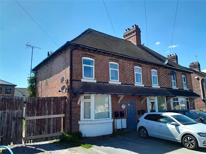 1 Bedroom Flat For Sale In Tamworth Road, Kingsbury, Tamworth, B78