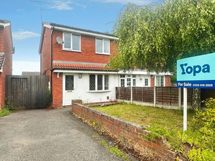 2 Bedroom Semi Detached House For Sale In Marksbury Close, Wolverhampton, WV6