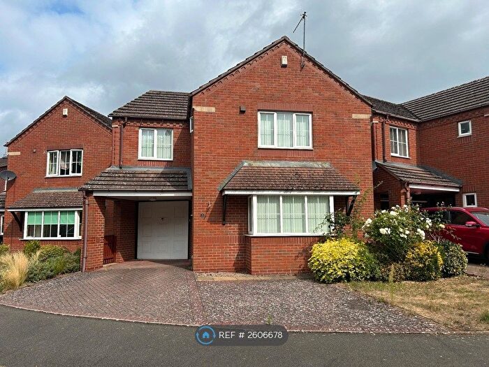 3 Bedroom Detached House To Rent In Overman Close, Stourbridge, DY9