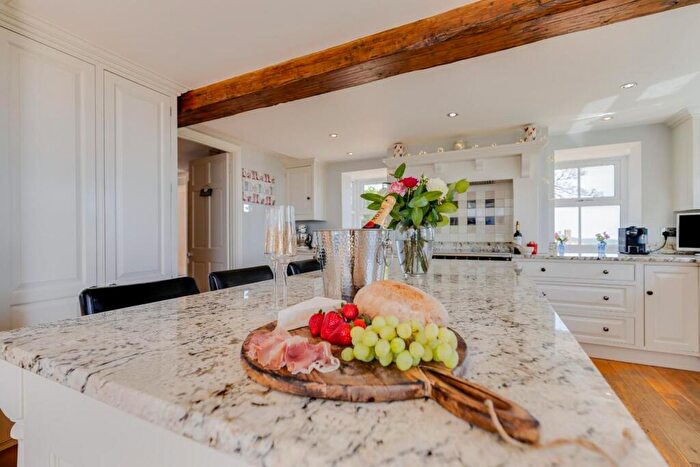 5 Bedroom Detached House For Sale In Pentyrch, Cardiff, CF15